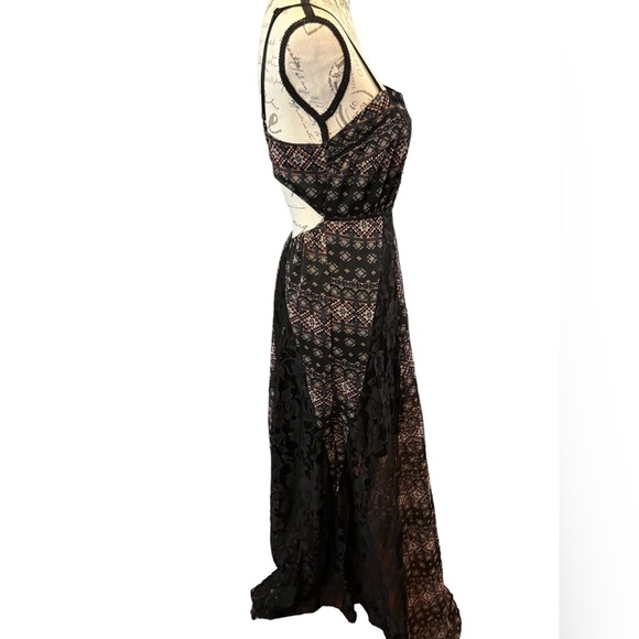 Hommage Los Angeles Sexy Maxi Boho Cut Out Dress Lace Multicolored Medium EUC - Picture 3 of 16